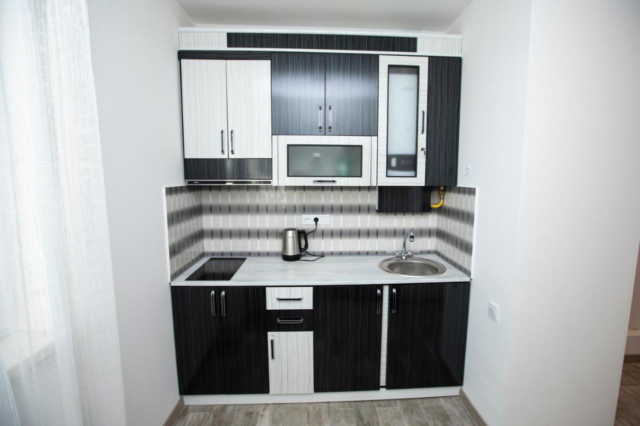 Modern Apartment In The Center With The View Of The Majestic Ararat เยเรวาน ภายนอก รูปภาพ